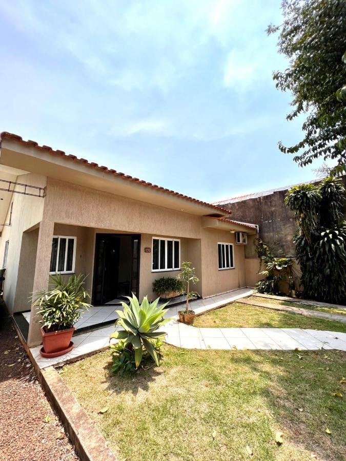 Casa Aconchegante No Centro De Foz Do Iguacu Villa Bagian luar foto